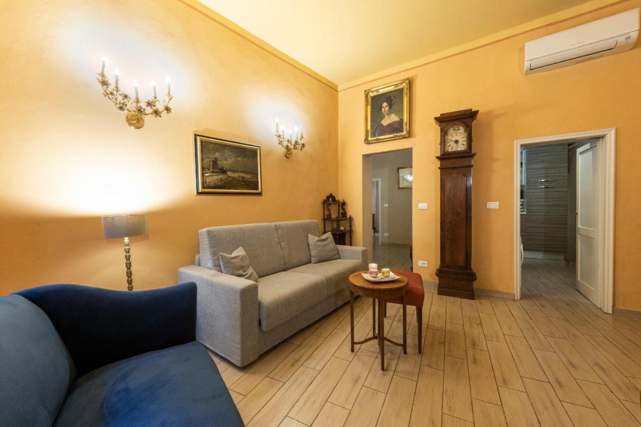 Apartments Florence- Palazzo Pitti ภายนอก รูปภาพ