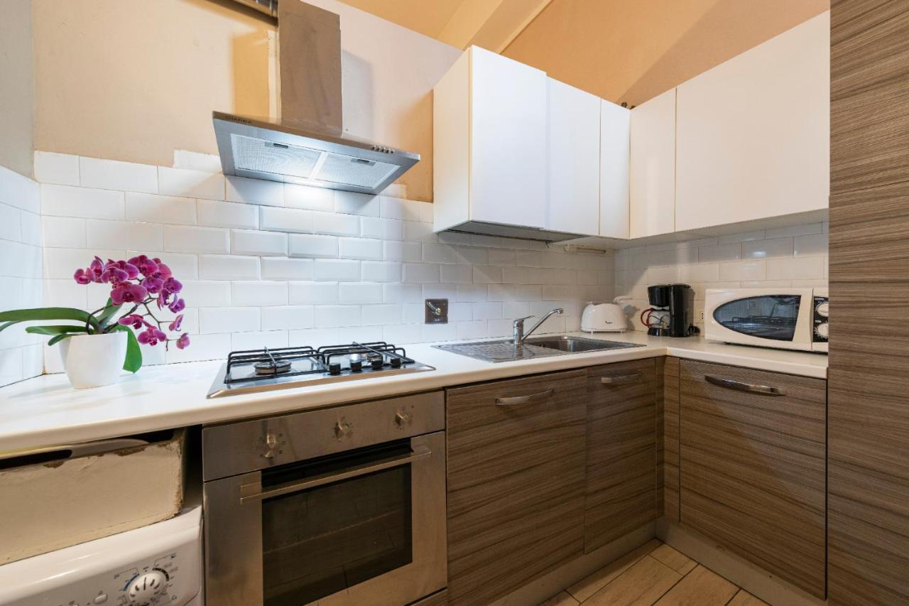 Apartments Florence- Palazzo Pitti ภายนอก รูปภาพ