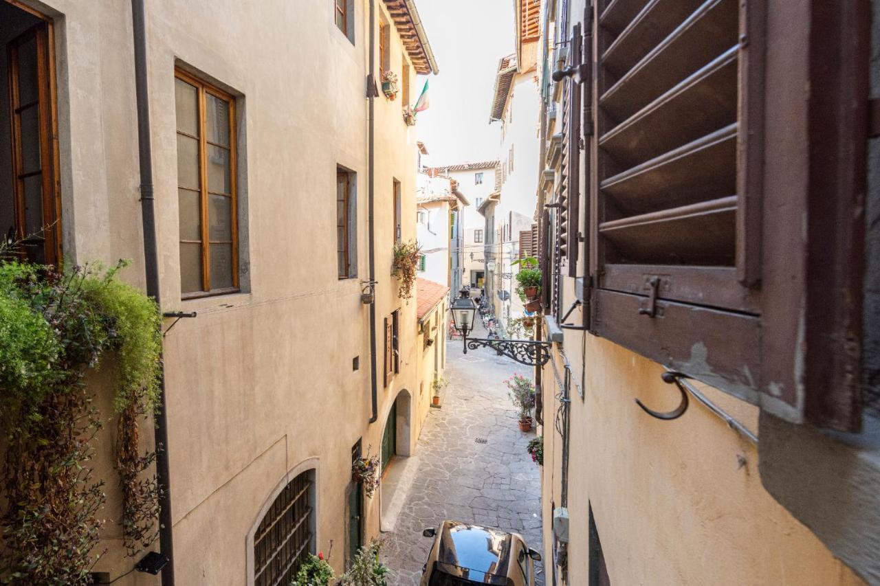 Apartments Florence- Palazzo Pitti ภายนอก รูปภาพ