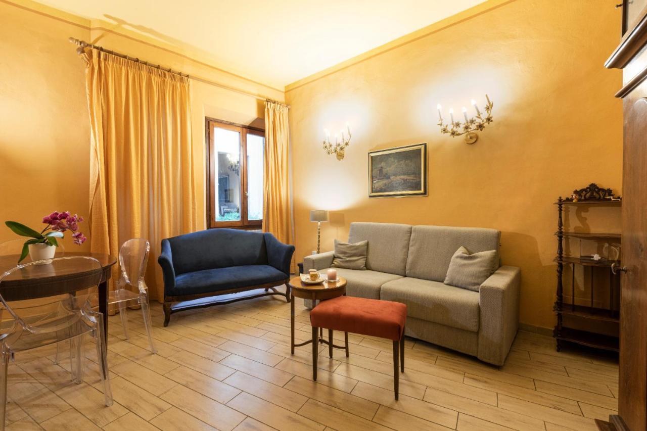 Apartments Florence- Palazzo Pitti ภายนอก รูปภาพ